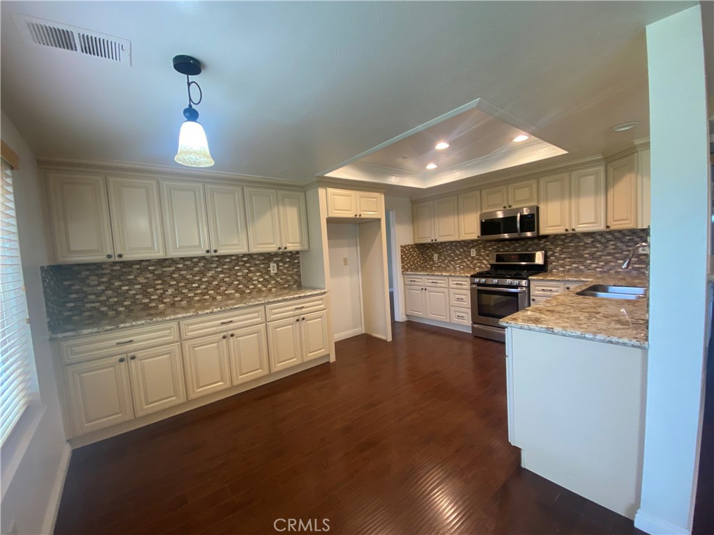 3576 Hawkwood Road Diamond Bar, CA 91765 - Photo 9 of 25