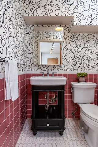 $500,000 | 404 South Blount Street, Unit 307, Madison, WI 53703