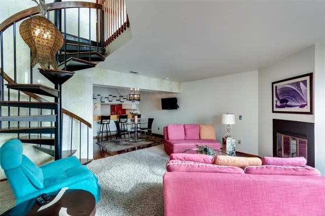 $500,000 | 404 South Blount Street, Unit 307, Madison, WI 53703