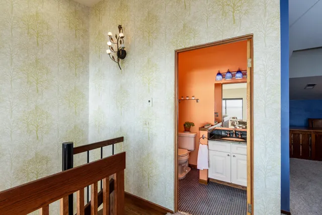 $500,000 | 404 South Blount Street, Unit 307, Madison, WI 53703