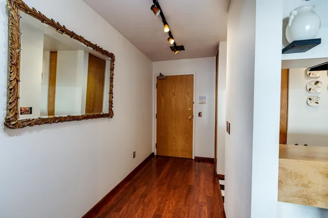 $500,000 | 404 South Blount Street, Unit 307, Madison, WI 53703