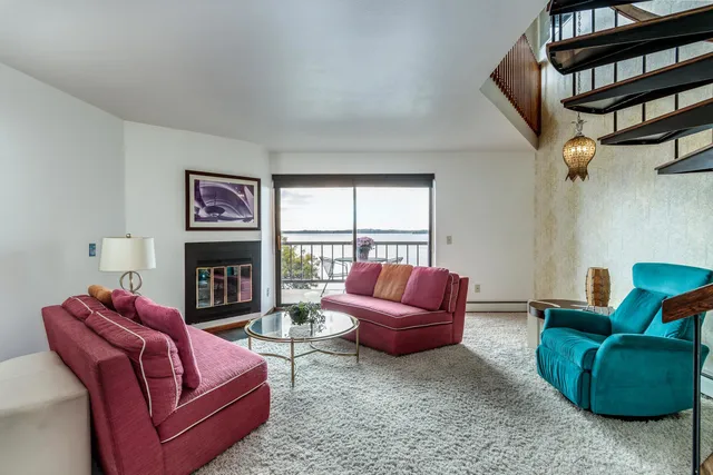 $500,000 | 404 South Blount Street, Unit 307, Madison, WI 53703