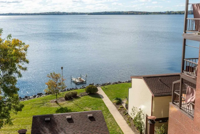 $500,000 | 404 South Blount Street, Unit 307, Madison, WI 53703