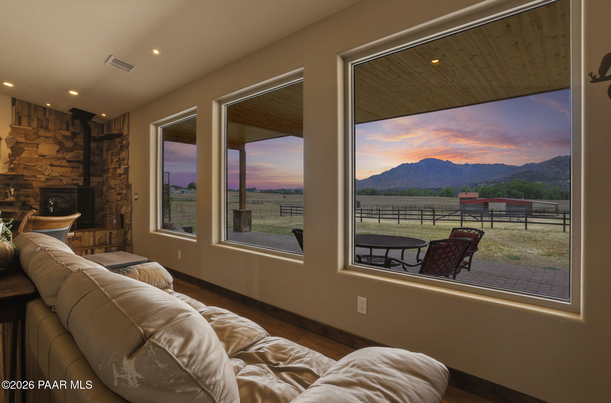 5275 West Stazenski Road Prescott, AZ 86305 - Photo 14 of 64 14-Living Room 2 (1) VT