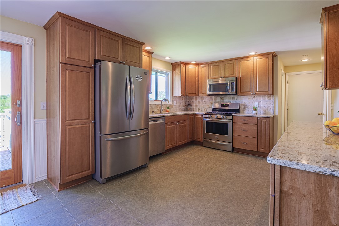 965 Johnson Road Riga, NY 14428 - Photo 17 of 50