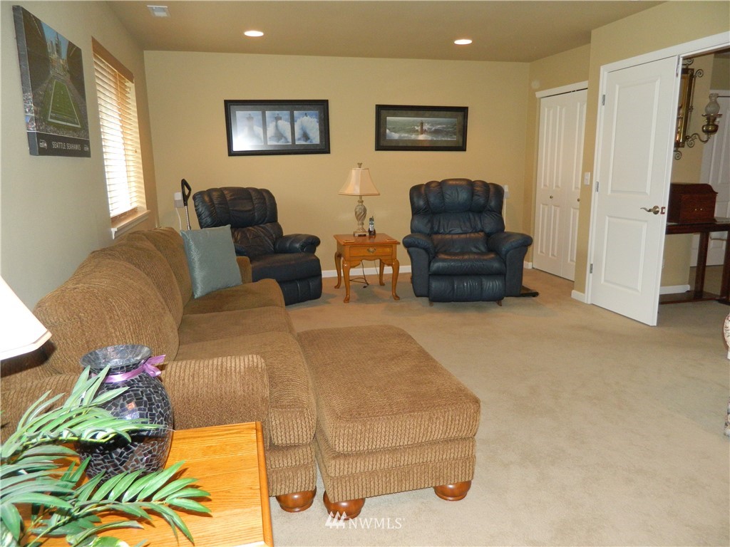 4771 Rutherford Circle Southwest Port Orchard, WA 98367 - Photo 16 of 25 Gallery Image 16