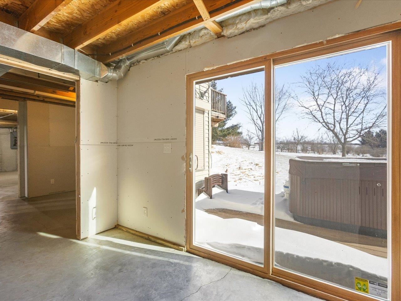 16403 Hartman Road Davis, IL 61019 - Photo 12 of 32