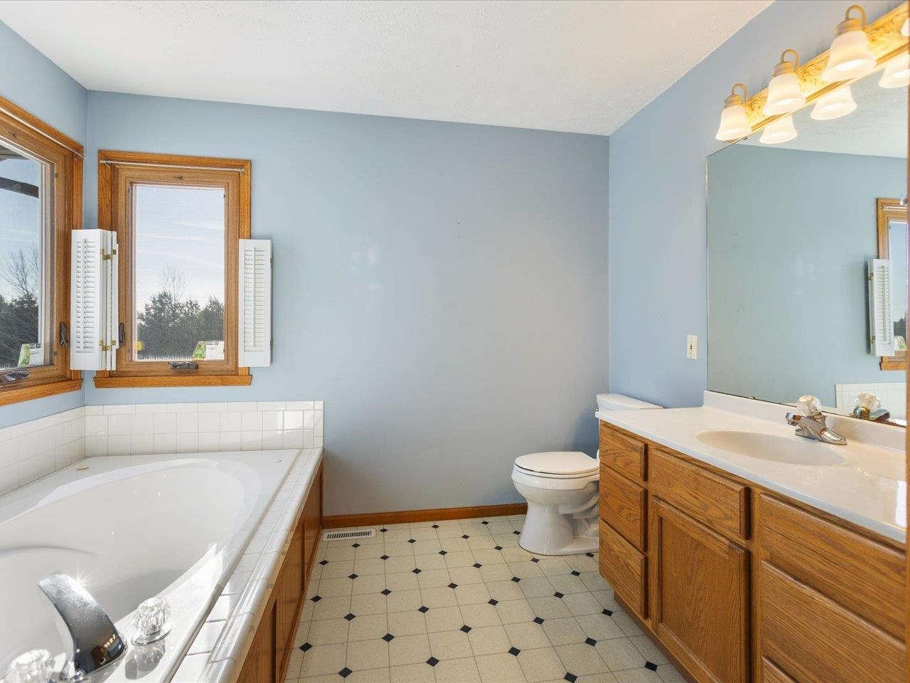 16403 Hartman Road Davis, IL 61019 - Photo 25 of 32