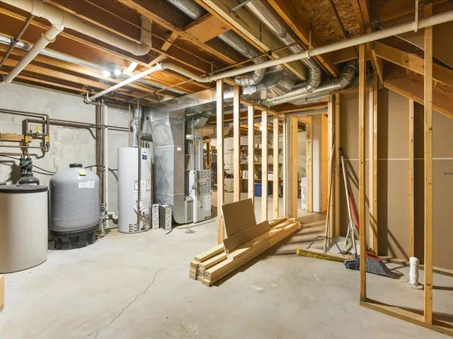 $449,000 | 16403 Hartman Road, Davis, IL 61019