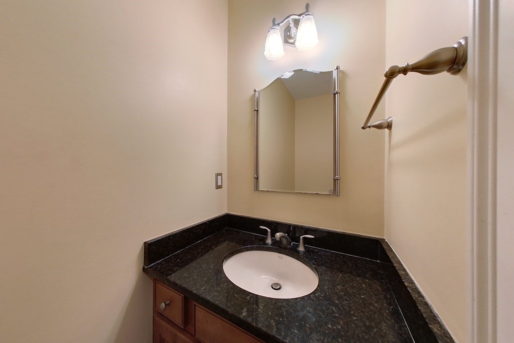 89 Barker Hill Road Townsend, MA 01469 - Photo 18 of 42 Gallery Image 18