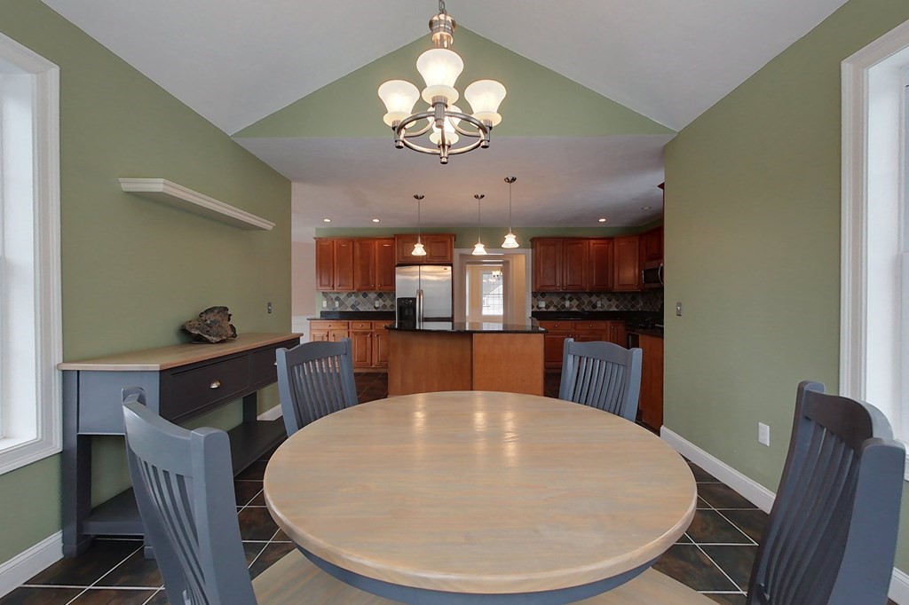89 Barker Hill Road Townsend, MA 01469 - Photo 10 of 42 Gallery Image 10