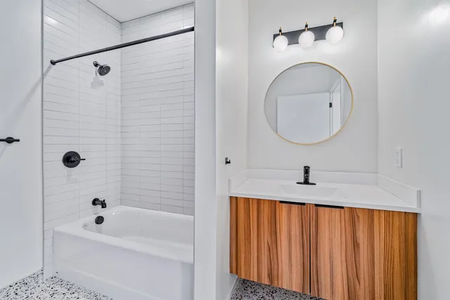 $2,275 | 293 Fairmount Avenue, Unit 301, Jersey City, NJ 07306