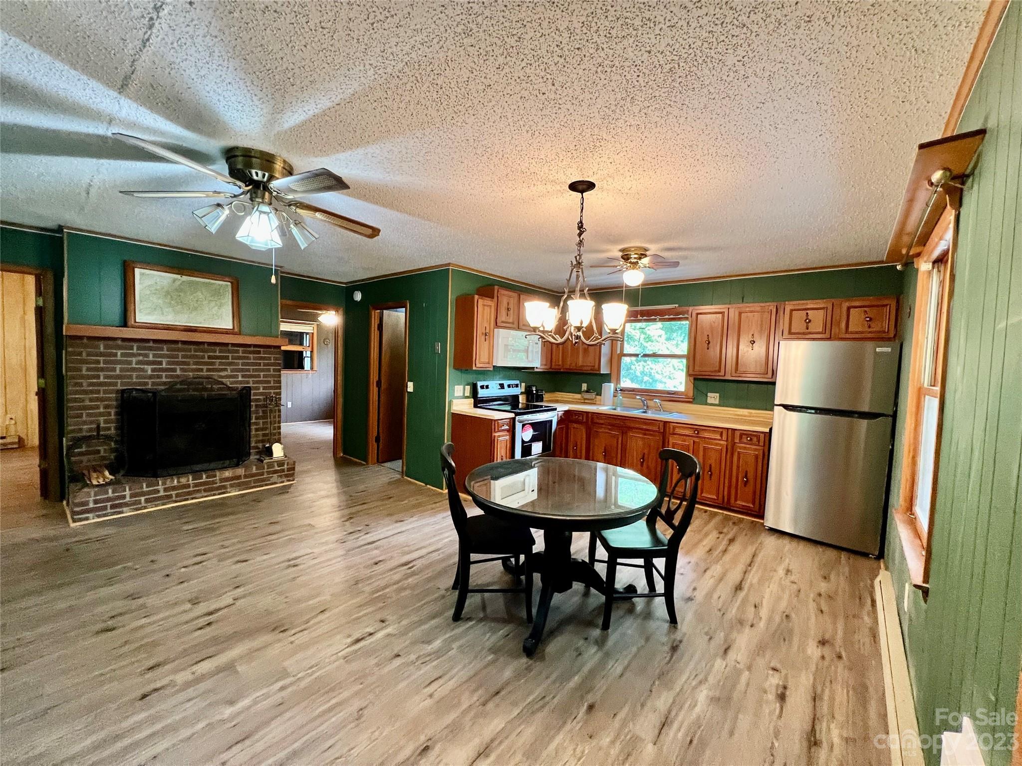 66 Duncan Road Waynesville, NC 28785 - Photo 5 of 20 Gallery Image 5
