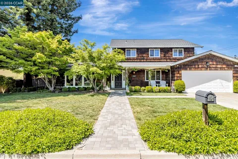 $1,950,000 | 152 Walford Drive, Moraga, CA 94556