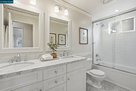 $1,950,000 | 152 Walford Drive, Moraga, CA 94556