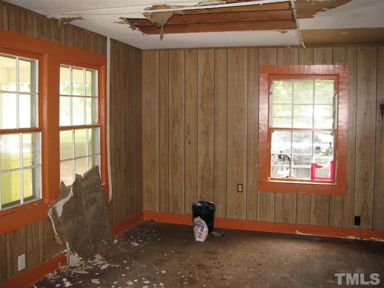 446 Warrenton-Embro Road Macon, NC 27551 - Photo 7 of 13 Gallery Image 7