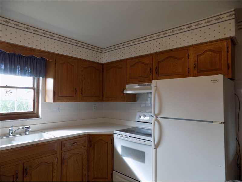 1806 River Road North Apollo, PA 15673 - Photo 5 of 7 Kitchen.