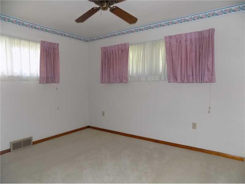1806 River Road North Apollo, PA 15673 - Photo 6 of 7 Bedroom.
