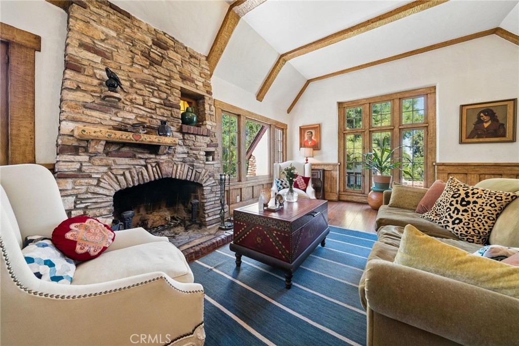 23021 8th Street Newhall, CA 91321 - Photo 16 of 75