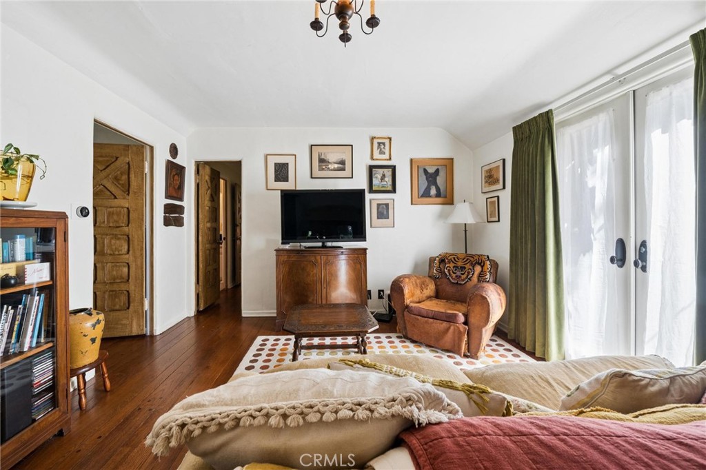 23021 8th Street Newhall, CA 91321 - Photo 29 of 75