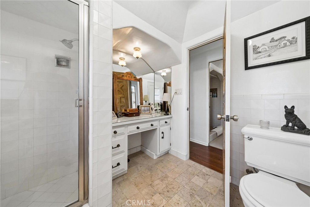 23021 8th Street Newhall, CA 91321 - Photo 39 of 75