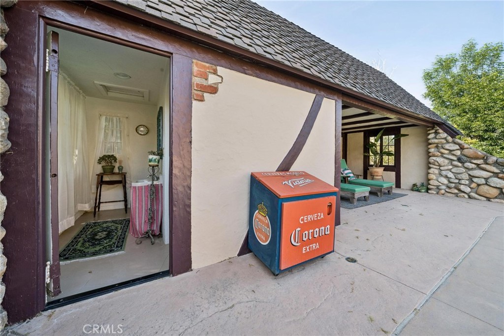 23021 8th Street Newhall, CA 91321 - Photo 41 of 75