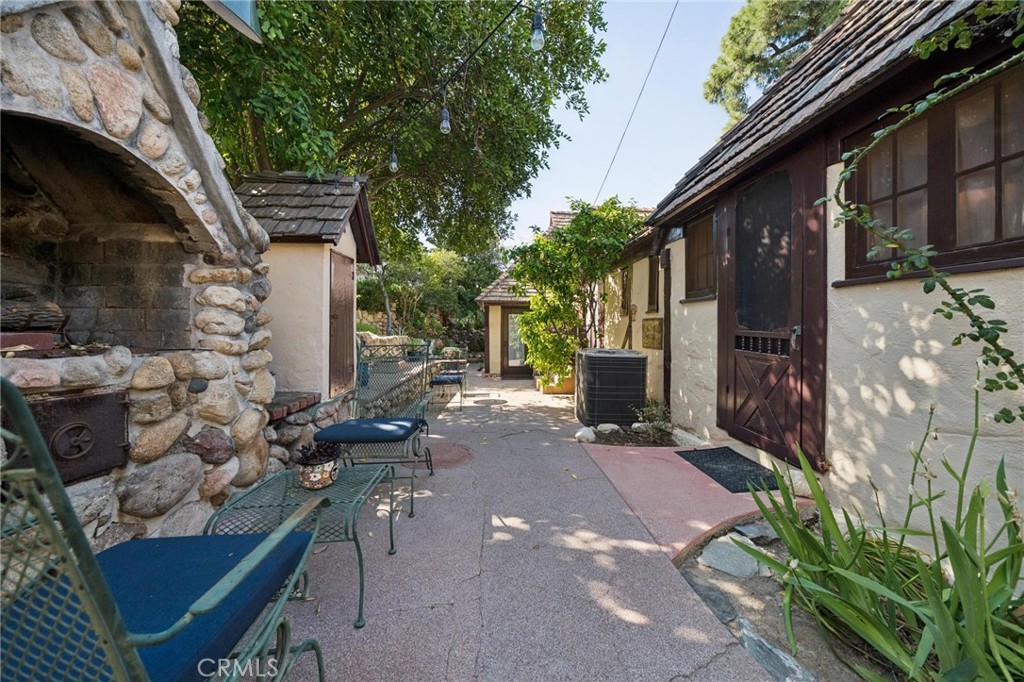 23021 8th Street Newhall, CA 91321 - Photo 45 of 75