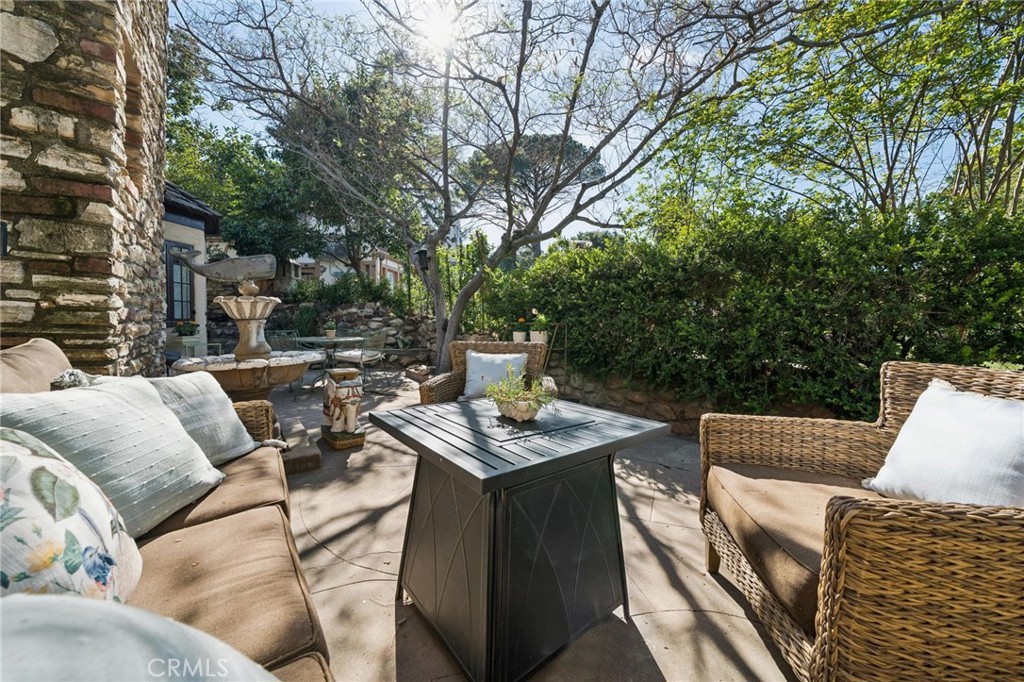 23021 8th Street Newhall, CA 91321 - Photo 49 of 75