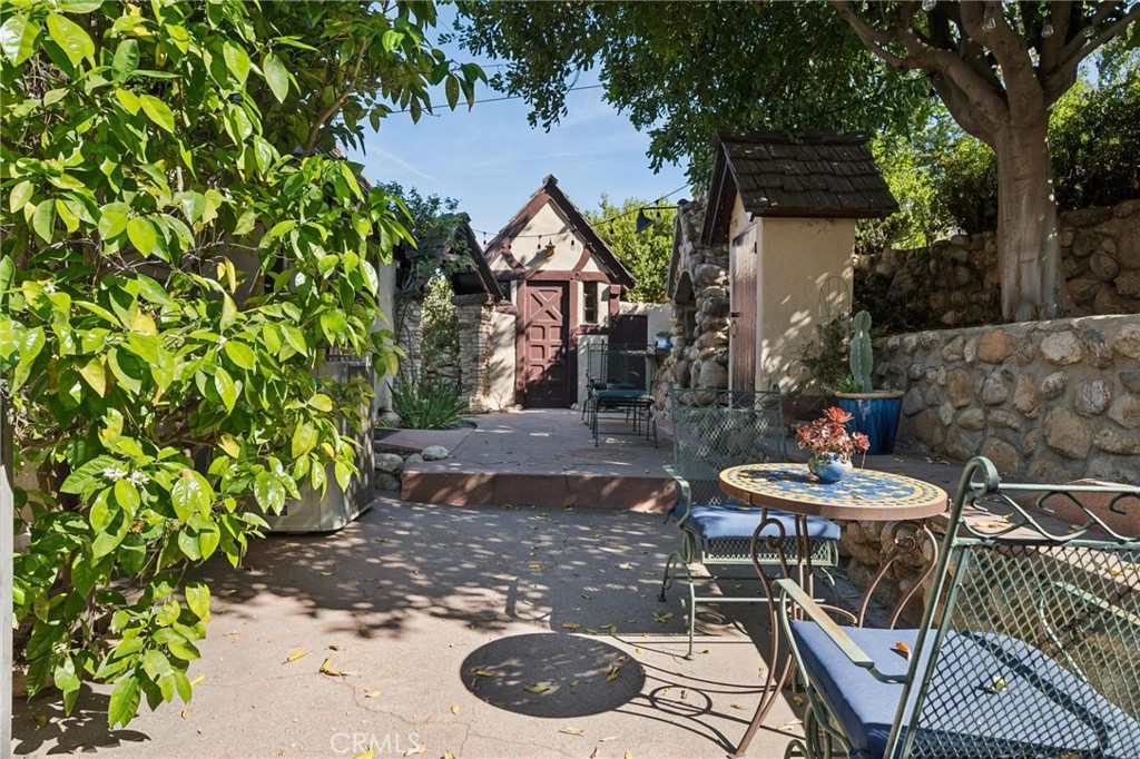 23021 8th Street Newhall, CA 91321 - Photo 50 of 75