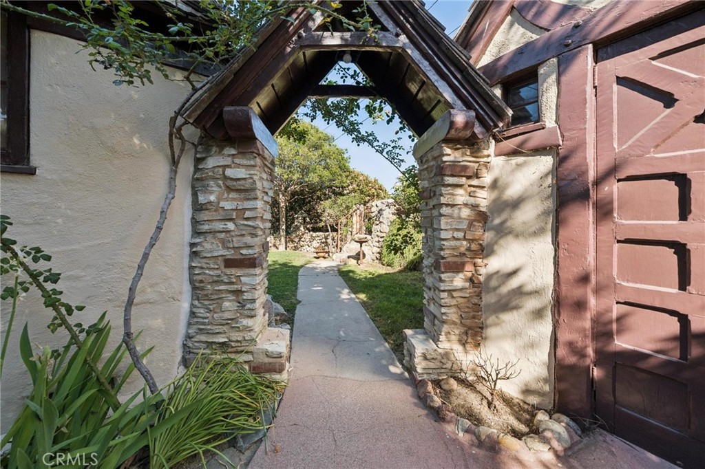 23021 8th Street Newhall, CA 91321 - Photo 51 of 75