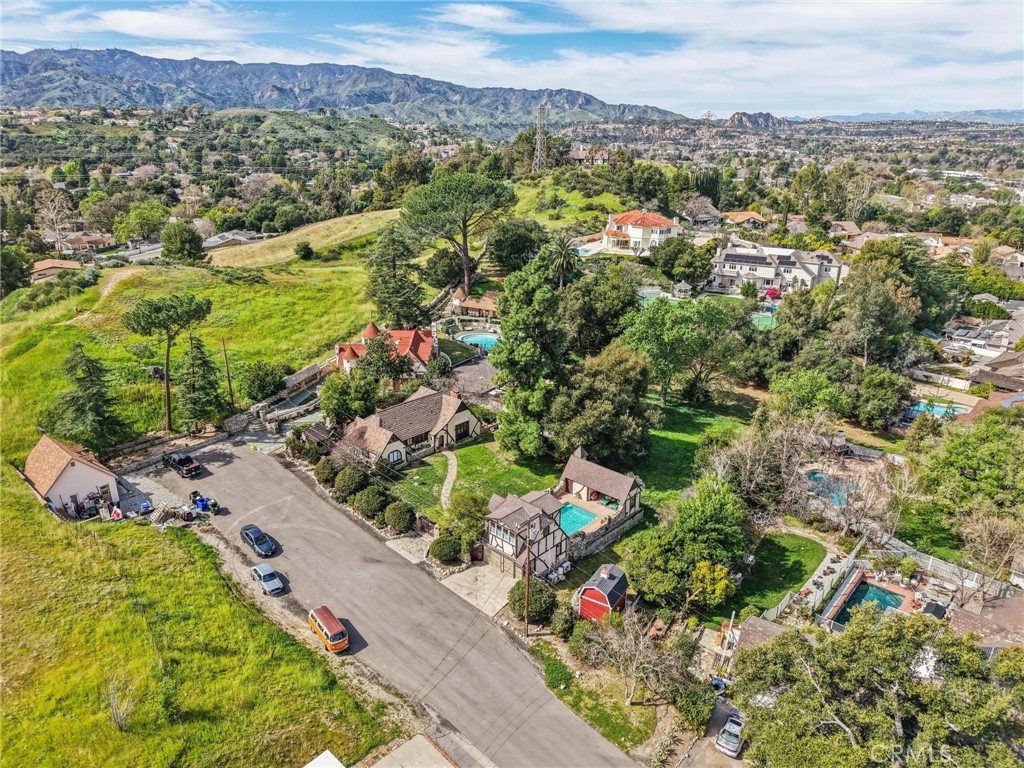 23021 8th Street Newhall, CA 91321 - Photo 72 of 75