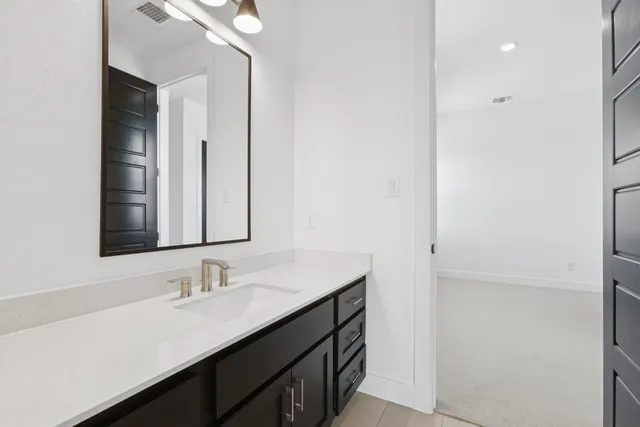 $715,000 | 16 Maybury Way, Lakeway, TX 78738