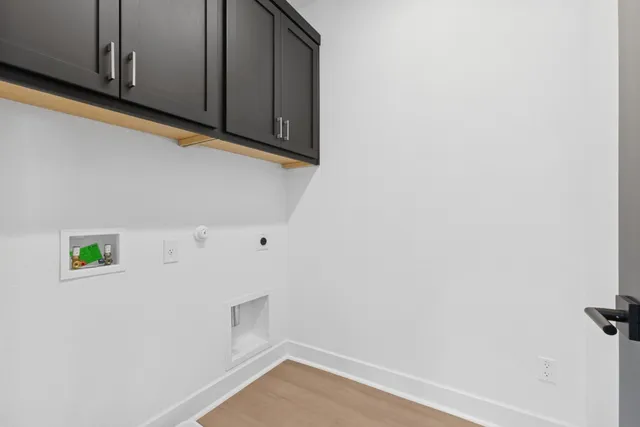 $715,000 | 16 Maybury Way, Lakeway, TX 78738