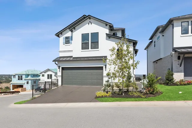 $715,000 | 16 Maybury Way, Lakeway, TX 78738