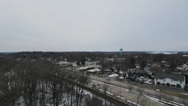 $33,000 | 605 Rollins Road, Ingleside, IL 60041