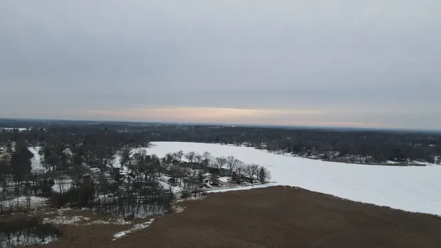 $33,000 | 605 Rollins Road, Ingleside, IL 60041