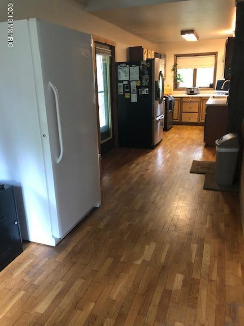 9212 Northwest County Line Road Barryton, MI 49305 - Photo 13 of 33