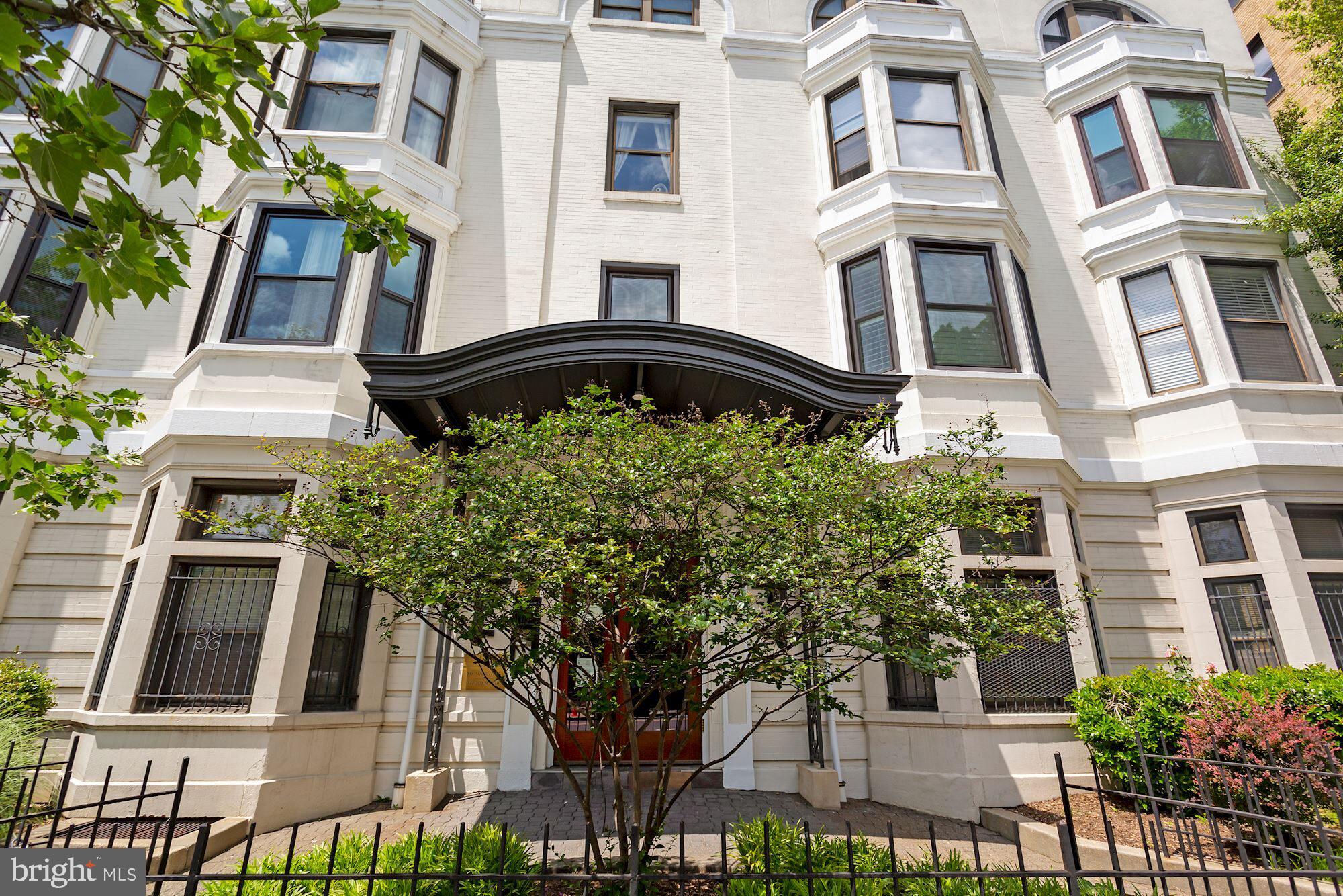 1669 Columbia Road Northwest, Unit 310 Washington, DC 20009 - Photo 3 of 28 1669 Columbia Road, NW