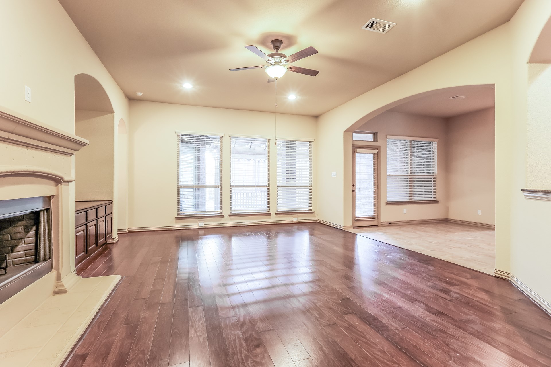 19030 Panther Peak Spring, TX 77388 - Photo 5 of 19