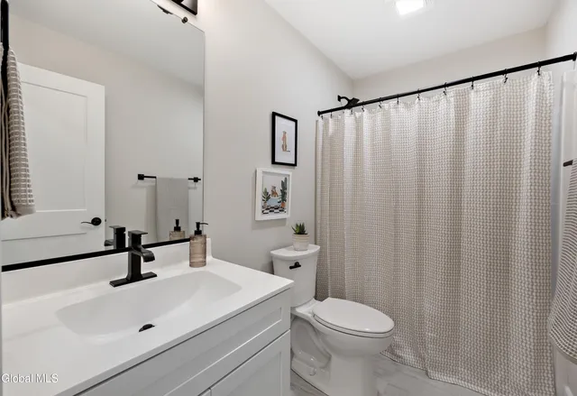 $959,980 | 34 Tamarack Street, Ballston, NY 12019