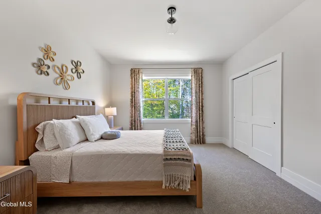 $959,980 | 34 Tamarack Street, Ballston, NY 12019