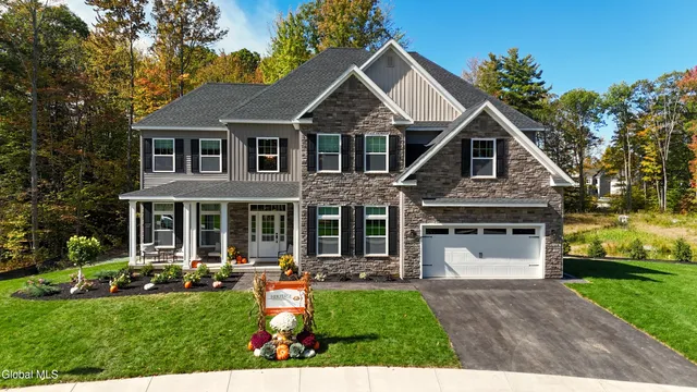 $959,980 | 34 Tamarack Street, Ballston, NY 12019