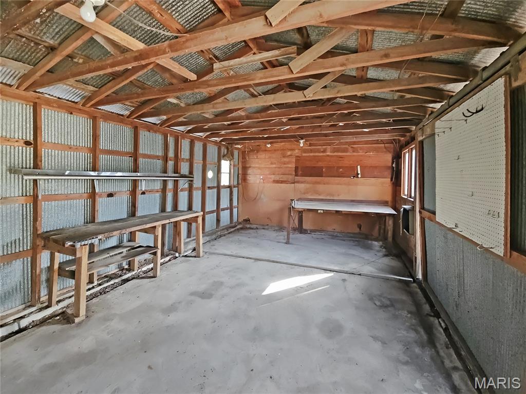 9533 Berry Road Bonne Terre, MO 63628 - Photo 3 of 11