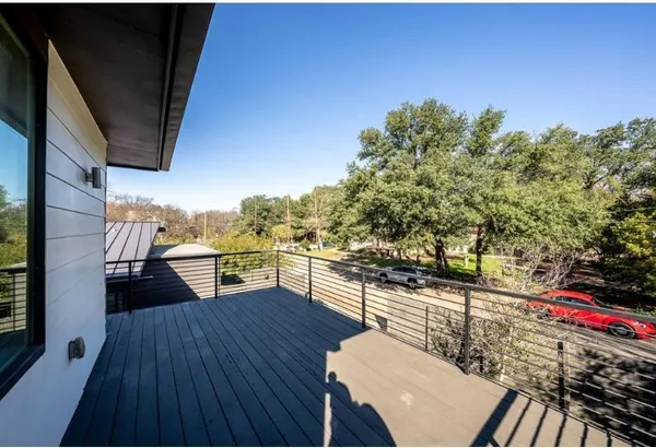 $2,999 | 203 East 46th Street, Austin, TX 78751