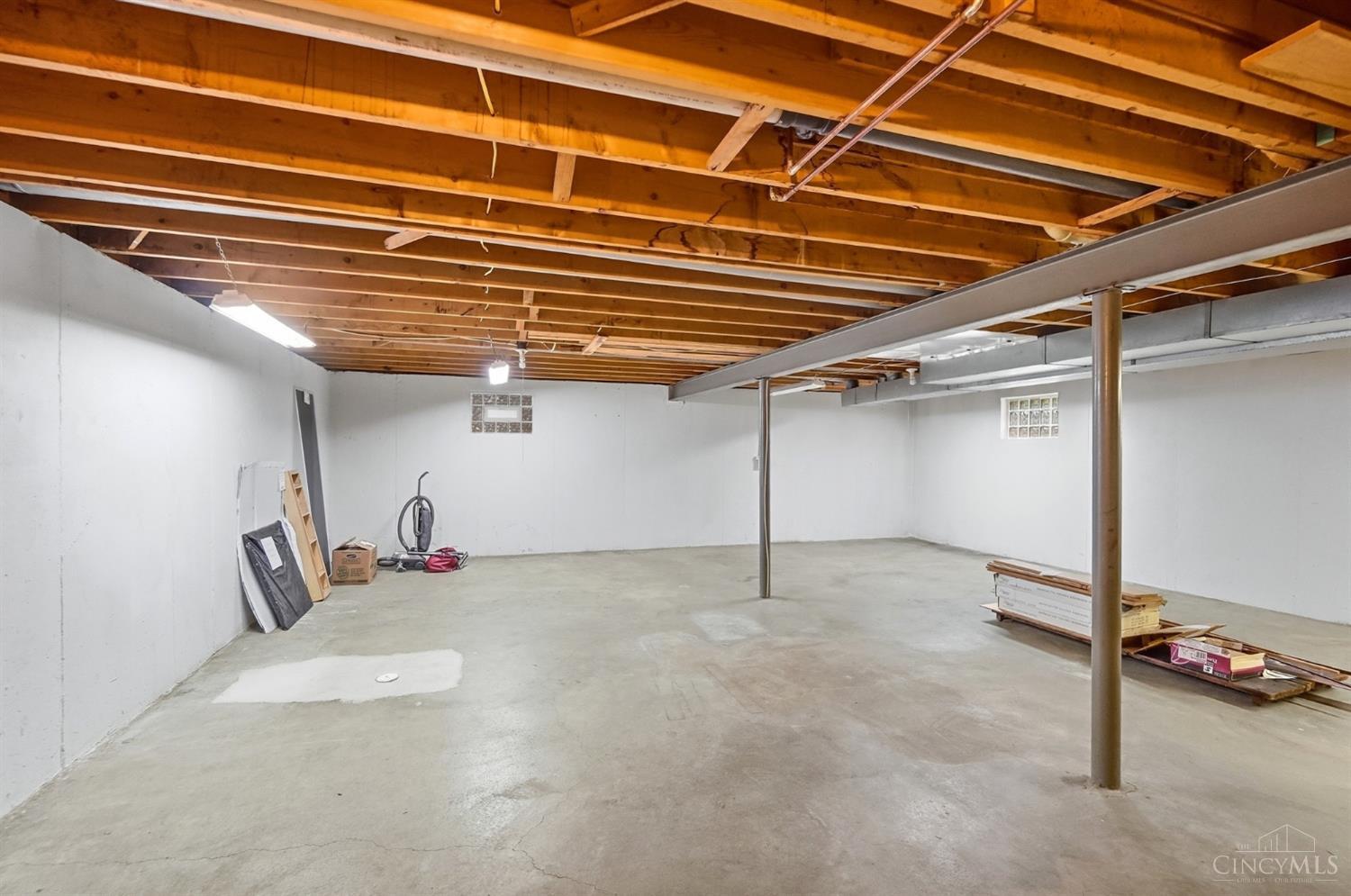 2611 Little Dry Run Road Cincinnati, OH 45244 - Photo 37 of 43 Gallery Image 37