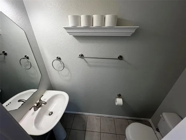 $200,000 | 7582 Kings Trail, Fort Worth, TX 76133