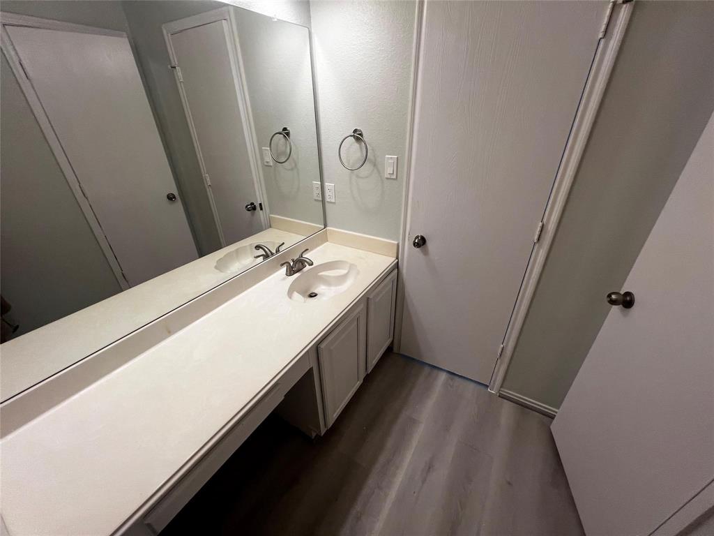 7582 Kings Trail Fort Worth, TX 76133 - Photo 23 of 26