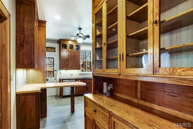 $370,000 | 2625 Arkansas Avenue, St. Louis, MO 63118