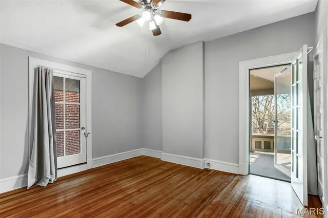 $370,000 | 2625 Arkansas Avenue, St. Louis, MO 63118