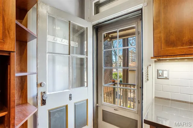 $370,000 | 2625 Arkansas Avenue, St. Louis, MO 63118